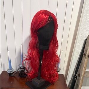 Vibrant Red Women's Wig 29” Poison Ivy